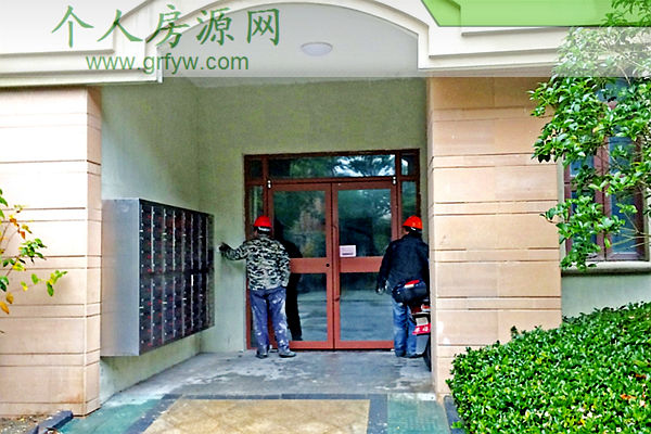 萬達廣場工地建筑工人被群租住常熟景天花園新建小區
