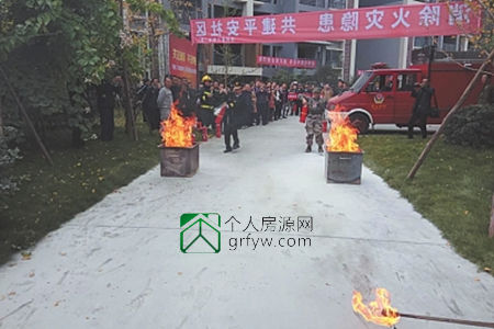樂山市中區開展高層住宅小區滅火救援演練暨實戰比武