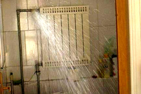 出租房暖氣管道漏水