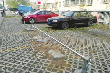 小區地面車位屬于誰的