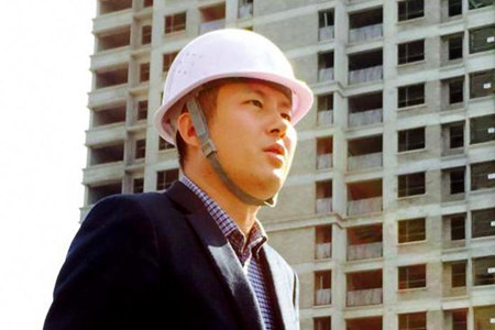 岳陽(yáng)億利達(dá)公司負(fù)責(zé)人李伏元