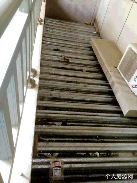三種違建可不拆有依據(jù)鐵皮房頂建議拆