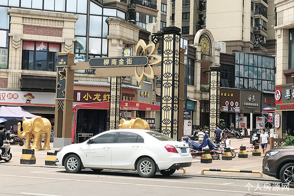 柳南萬達(dá)廣場柳南金街商鋪停電